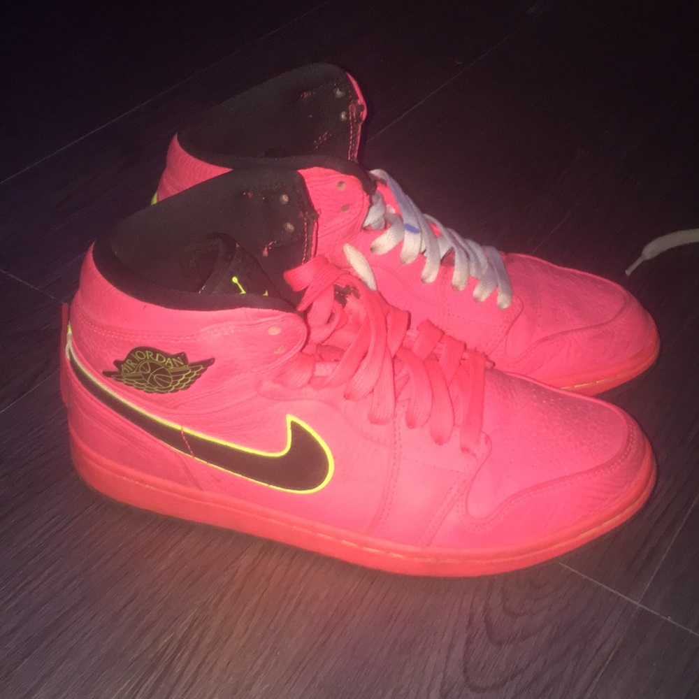 Neon with pink jordan 1s